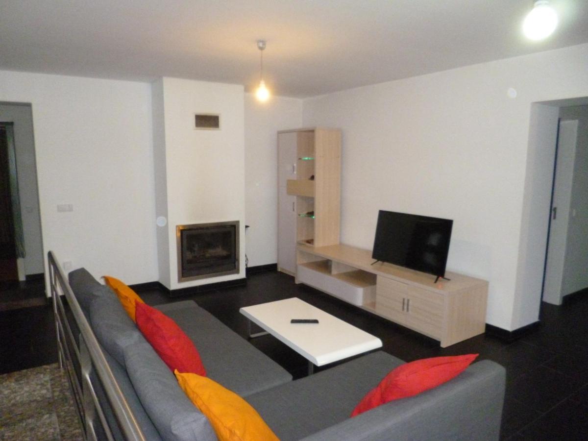 Casa Da Loja Holiday home *